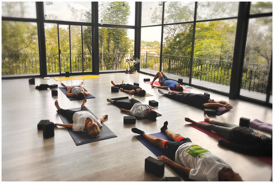 Clase de Yoga Restaurativo en Centro Kanda, Lomas de Bezares, CDMX
